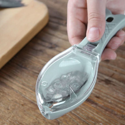 Fish Scale Scraper with Cover – Fish Skin Cleaning Tool Kitchen Scaler Brush Kitchen Utensils & Gadgets - Duly Kitchen